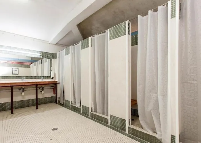 Hi - De Juventude Albergue