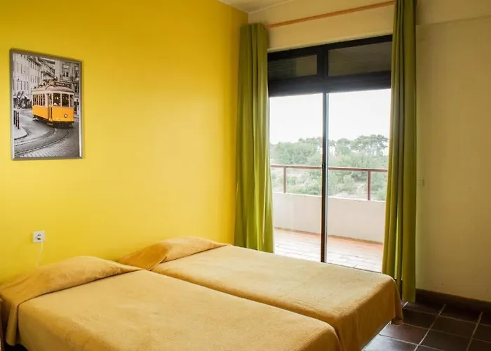 Hi - De Juventude Albergue