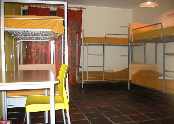 Hi - De Juventude Albergue