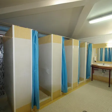 Albergue Hi - De Juventude Almada