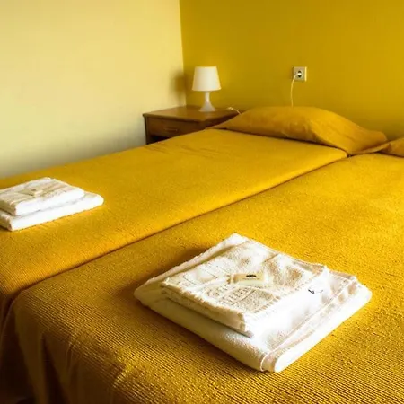 Hi - De Juventude Hostel