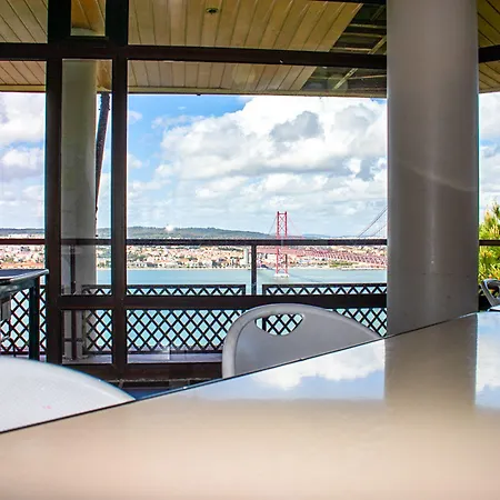 Albergue Hi - De Juventude