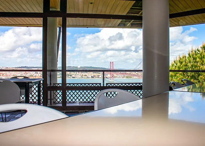 Vandrerhjem Hi - De Juventude